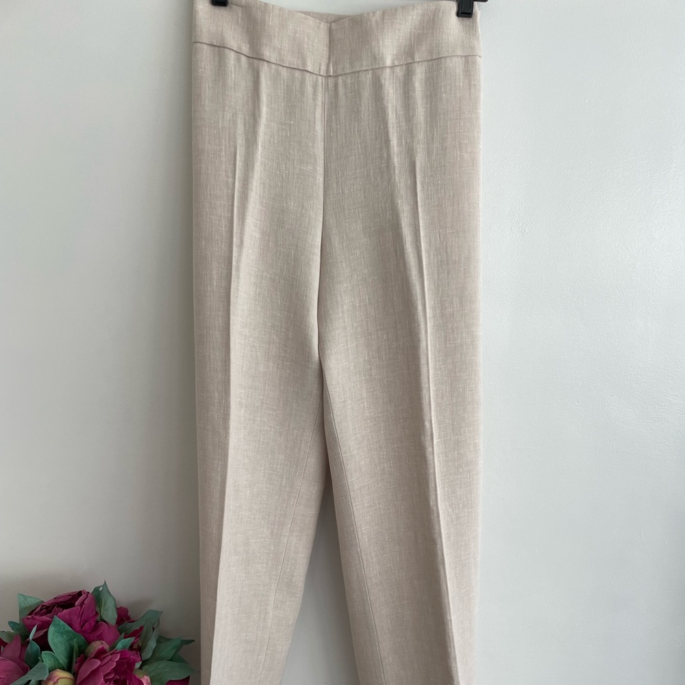 Akris linen/wool pants with pleated front
High rise
